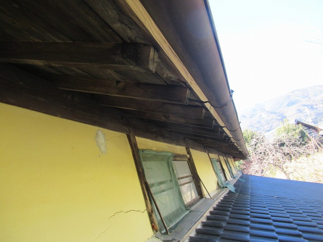 韮崎市　屋根葺き替え工事